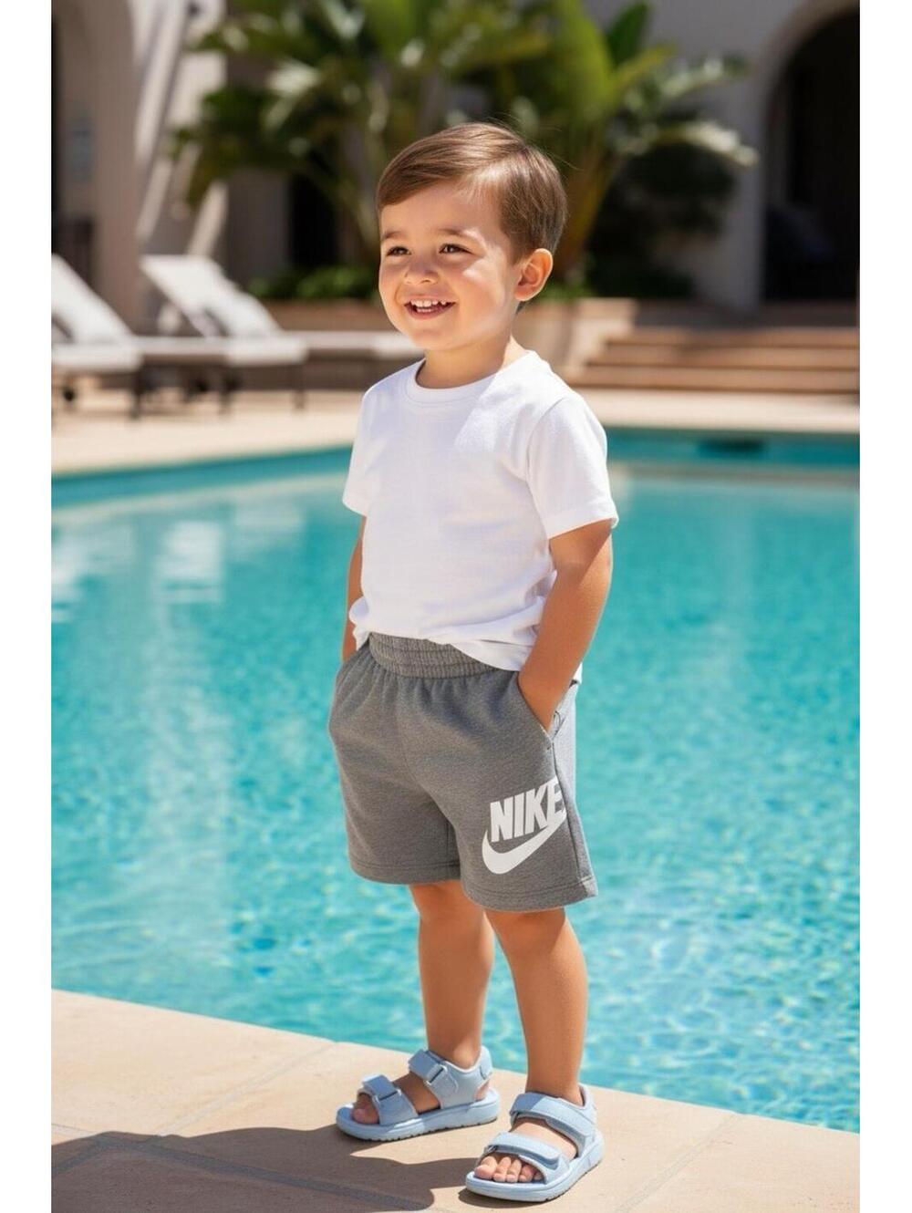 Nike Sportswear  club fleece Kids Shorts 4T